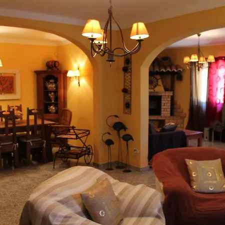 Villa Golden Estombar
